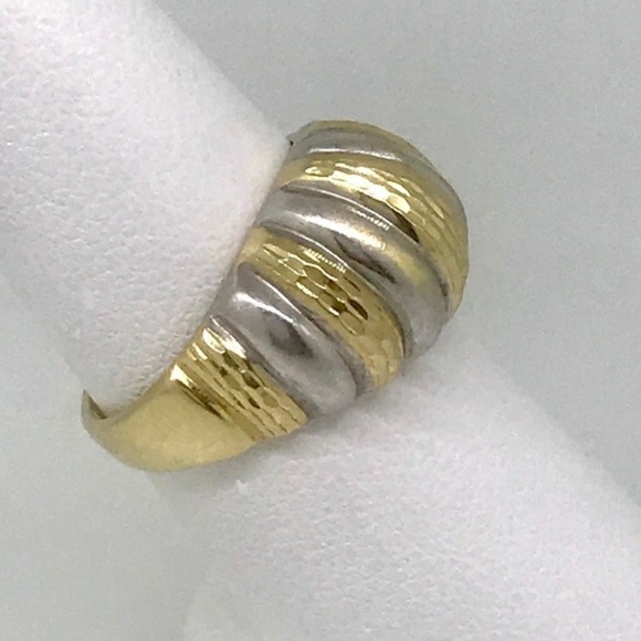 Jewelry - NWT 14 kt yellow gold & white gold shrimp ring